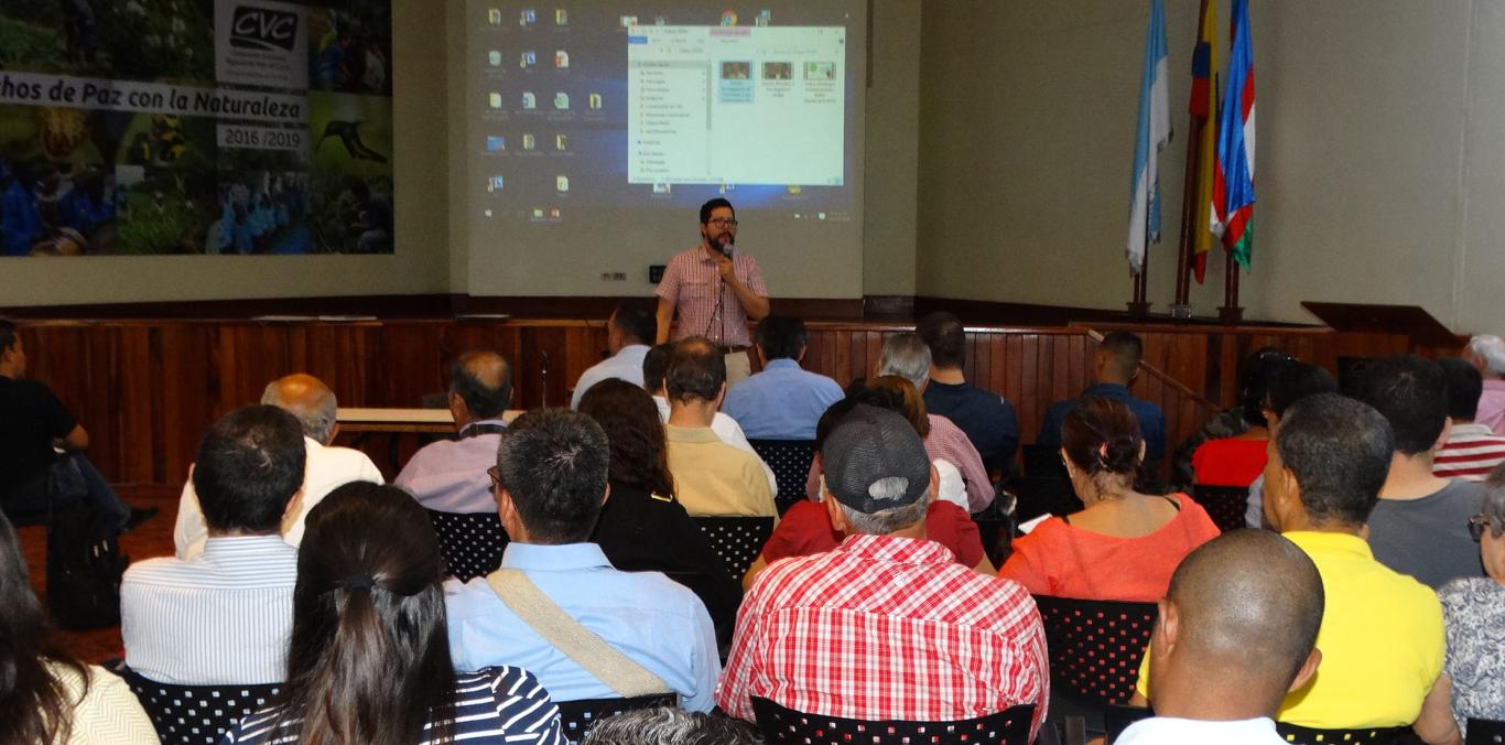 EN EL VALLE FORTALECEN EMPRESARIOS VERDES
